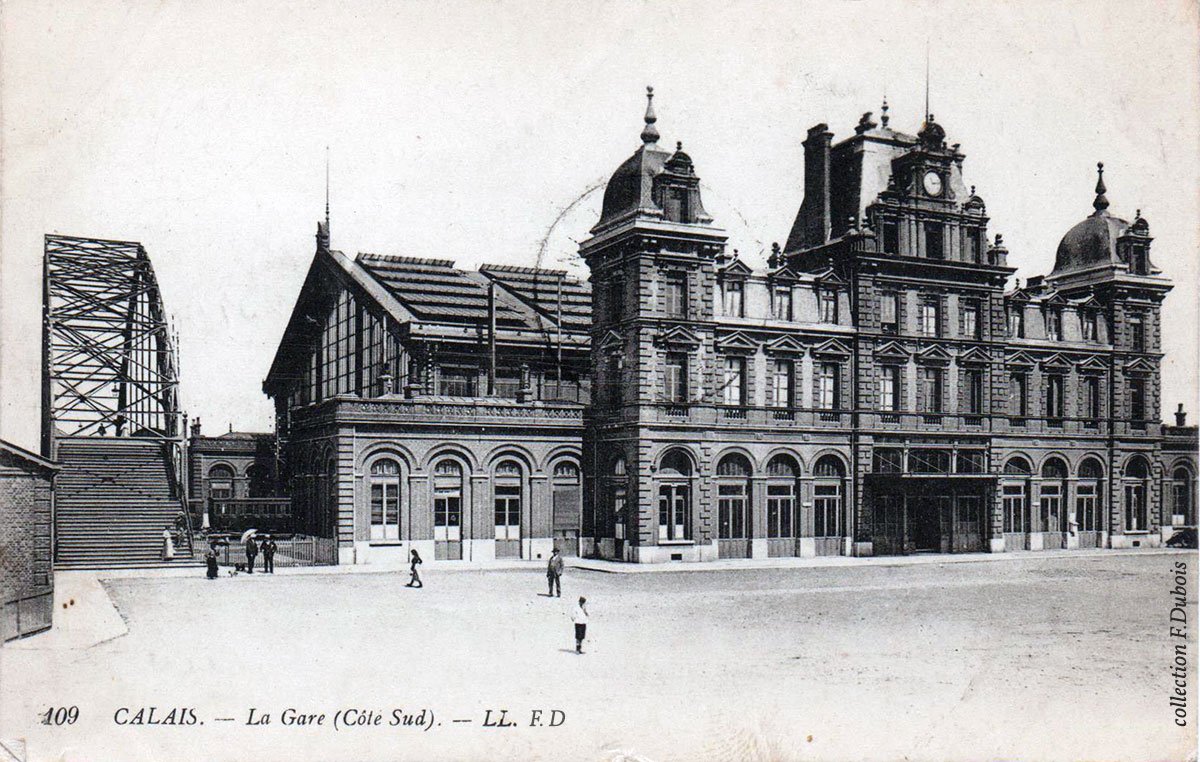 Façade côté Saint-Pierre de l'ancienne gare - Calais