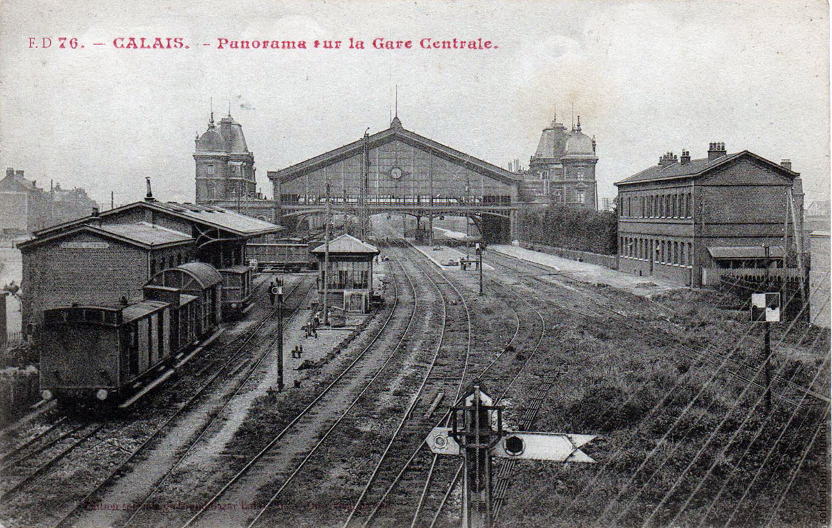 La verrière réunissant les 2 façades - Calais
