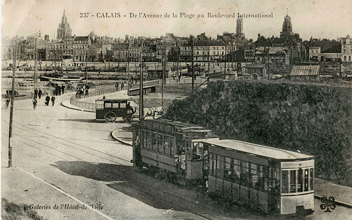 Parcours du tramway de l'avenue de la Plage au boulevard International