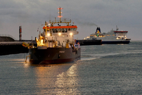 Vue de nuit du bateau.