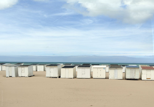 Sable, mer et chalets.