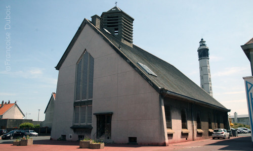 L'arrière de l'église du Courgain Maritime