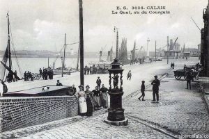 Située en bas du rempart. Située en bas du rempart.